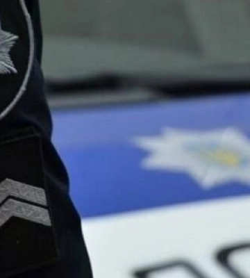 На Львівщині чоловік побив поліцейського, бо боявся, що той вручить йому повістку