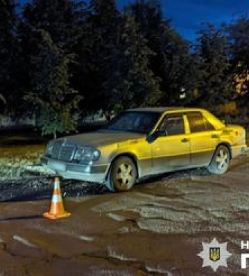 У Полтаві під колеса легковика потрапила 9-річна дівчинка