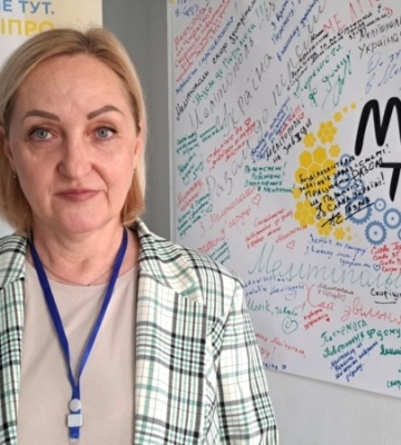 «У мене зараз немає минулого й майбутнього». Історія переселенки з військового містечка у Мелітополі, що потрапила в окупацію