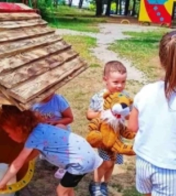 Обмін вживаними іграшками: як у райцентрі на Рівненщині прижилась і стала популярною спонтанна ідея