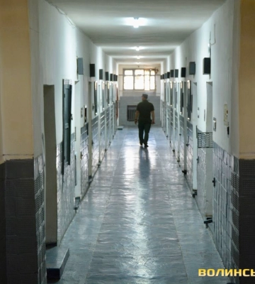 «Досі, проходячи повз, у мене болить душа». Репортаж із Луцького СІЗО
