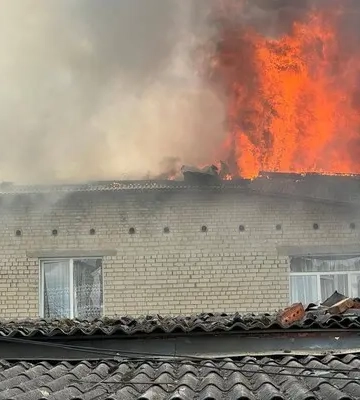 На Харківщині росіяни знищили КАБами дитячий будинок: в ОВА показали наслідки