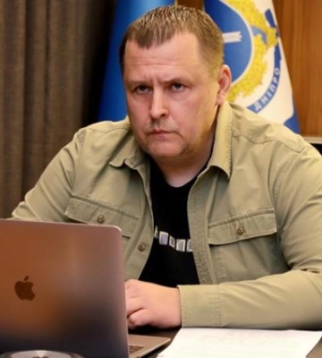 Лекція для понад 700 студентів: Філатов розповів майбутнім економістам про балансування бюджету Дніпра у період війни