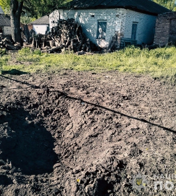 Ворог продовжує обстрілювати цивільну інфраструктуру Білопільскої громади: поранено жінку