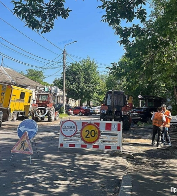 У Миколаєві на Фалєєвській знов стався порив водопроводу – до вечора без води залишилась частина центру міста