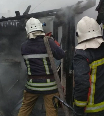 Рятувальники на пожежі в приватній оселі виявили тіло загиблого чоловіка