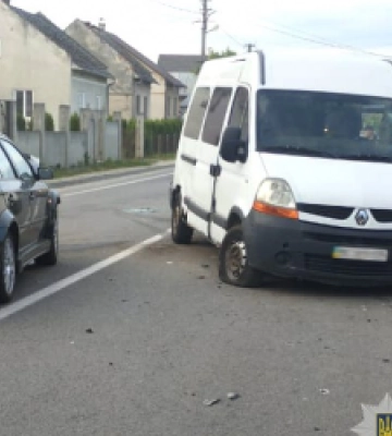 У Бібрці відбулася ДТП: двоє водіїв травмовані