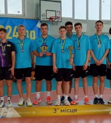 Юнацька збірна Кіровоградської області вперше в історії стала призером чемпіонату України з класичного волейболу