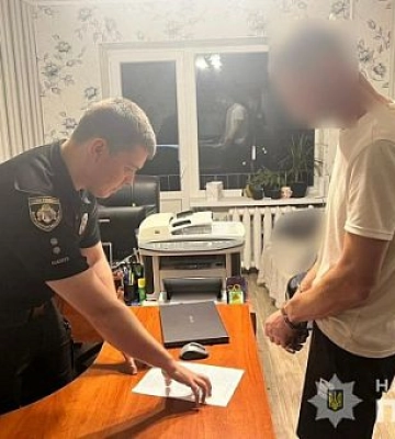 Задушив знайомого та втік: криворіжцю загрожує до 15 років позбавлення волі