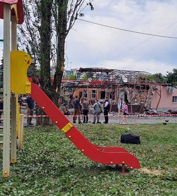 З десяти постраждалих від російської авіабомби в Харкові четверо шпиталізовані
