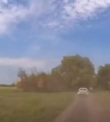У Вовчанську окупанти під час евакуації обстріляли автомобіль поліції: є загиблий