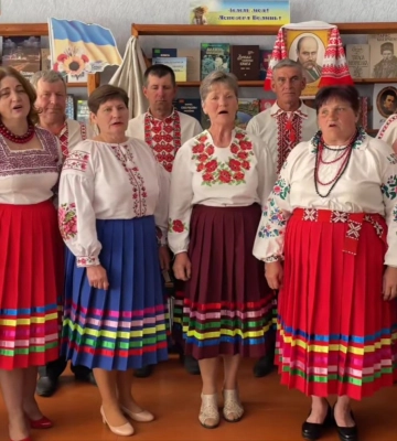 Подали заяву про шлюб через 2 тижні після знайомства: пара з Волині відсвяткувала «рубінове» весілля