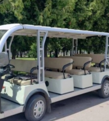 У Рівному на кладовищі курсуватиме електромобіль