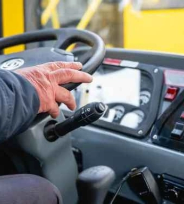 Из-за мобилизации водителей в Николаеве не выйдут на маршруты некоторые автобусы