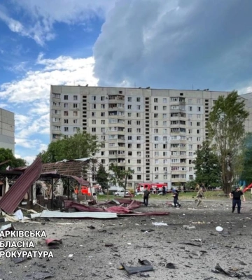 Кількість постраждалих через авіаудари рф по Харкову збільшилась до 11: показали наслідки