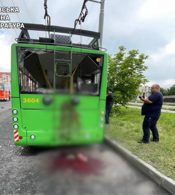 Окупанти вдарили по Харкову, шість людей поранено