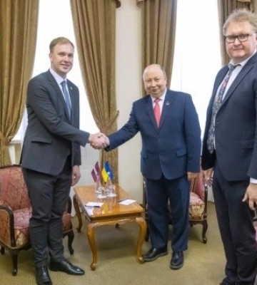 Україна та Латвія обговорили подальшу економічну співпрацю