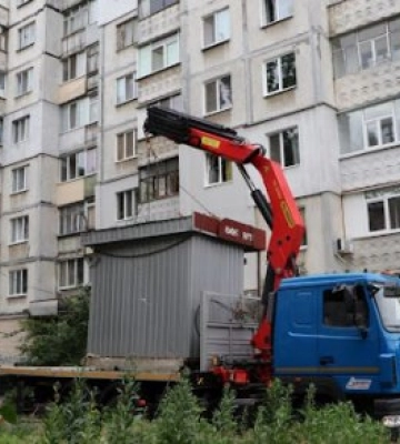 Демонтують самовільно встановлені тимчасові споруди що розміщені незаконно в Ужгороді - перелік