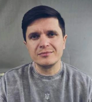 На Варшавском шоссе в Киеве: известного украинского телеведущего остановили работники ТЦК