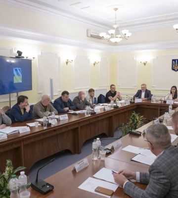 Спецкомиссия ВР по защите прав инвесторов назвала безосновательной попытку БЭБ передать "Гулливер" АРМА Спецкомиссия ВР по защите прав инвесторов назвала безосновательной попытку БЭБ передать "Гулливер" АРМА
