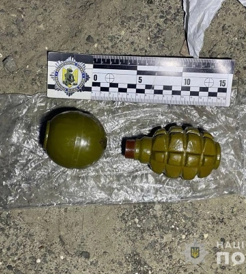 У місті на Волині затримали 26-річного чоловіка під час продажу гранат