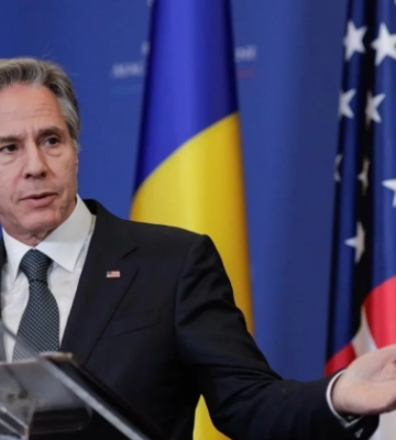 Держсекретар США Ентоні Блінкен просить дозволити Україні бити по території рф американською зброєю, — ЗМІ