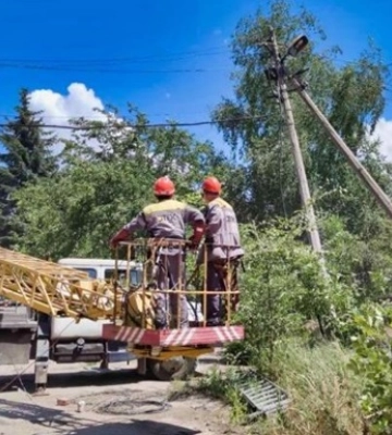 Укренерго підтвердило графіки відключень на четвер