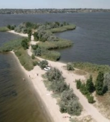 У Миколаєві заборонили виїзд на піщану косу на Намиві