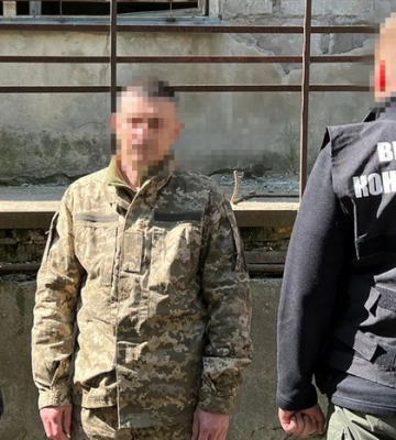 СБУ затримала ексохоронця російської катівні, який намагався сховатися у лавах ЗСУ