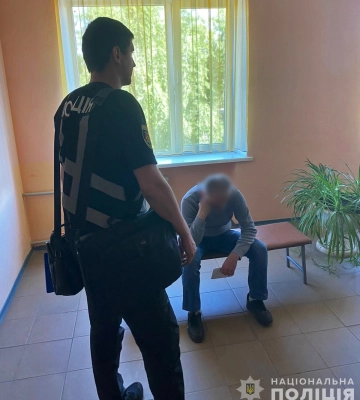На Дніпропетровщині затримано на хабарі голову позаштатної військово-лікарської комісії районного ТЦК