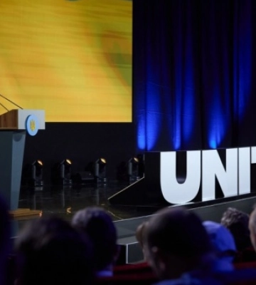 United24 розпочинає глобальний збір на бойові роботизовані платформи - Зеленський