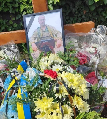 У Берегові прощалися із загиблим Героєм