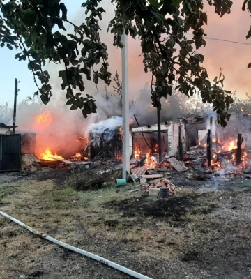Ворог 16 разів обстріляв населені пункти Донеччини, скинув авіабомби на Курахове