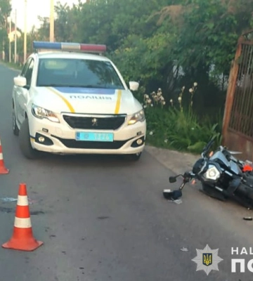 Біля Львова в аварії травмувався мотоцикліст