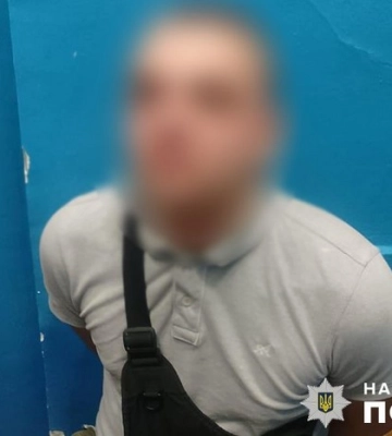 У Києві знайшли чоловіка, який вночі запустив феєрверк