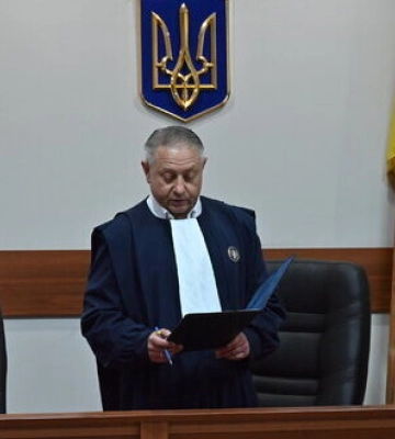 Справа Євромайдану: Суд закрив провадження щодо 4 начальників "Беркуту" та ексчиновника МВС через закінчення строків давності.&amp;hellip;