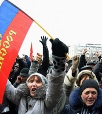 Росія вирішила відгородитись від окупованого Донбасу "колючим дротом"