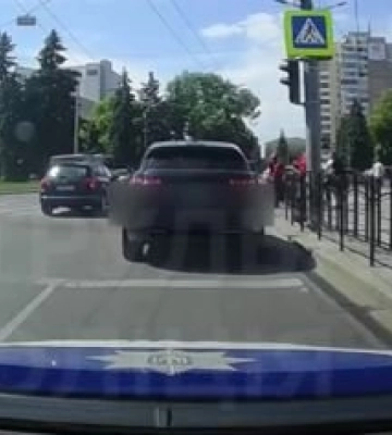 У Луцьку за кермом автівки перебував 14-річний хлопець (Відео)