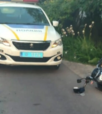 У Львівському районі мотоцикл зіткнувся з автомобілем