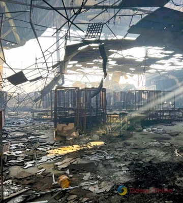 Одеса: екологи підрахували шкоду довкіллю від удару окупантів по складу Нової пошти