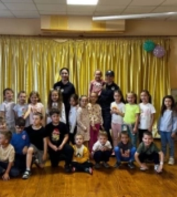 Маленьким ужгородцям розповіли про правила дорожнього руху. ФОТО