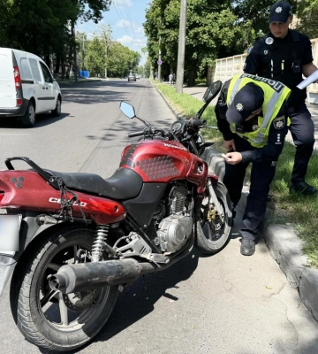 80-річна пішохідка померла у лікарні: поліцейські розшукують свідків ДТП у Рівному