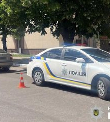 У Кременчуці сталася ДТП за участі поліцейської автівки