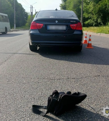 У Черкасах з вікна багатоповерхівки випав чоловік, він не вижив