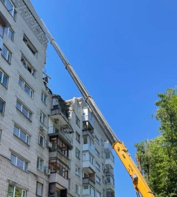 Була зруйнована "шахедом": чи відновлять багатоповерхівку на вулиці Бажова у Дніпрі