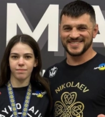 Наша Злата - краще всіх! Юні миколаївські бійці ММА здобули медалі на чемпіонаті України