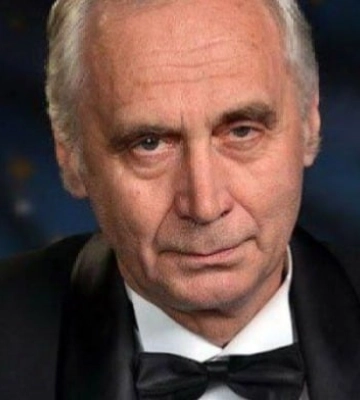 Під час репетиції на сцені помер директор криворізького театру "Академія руху" Олександр Бєльський