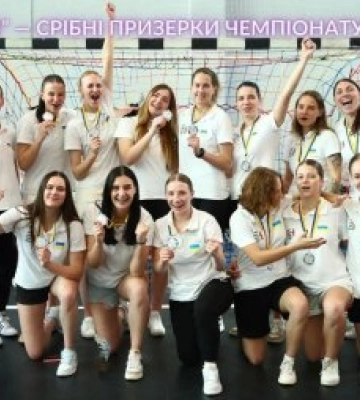 ГК "Карпати" (Ужгород) здобувають срібло в жіночій Суперлізі України з гандболу 2023/2024!