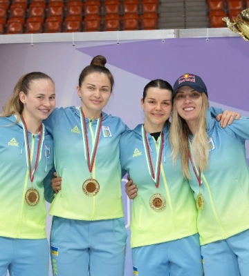 Одеські шаблістки здобули золото на етапі Кубка світу з фехтування на шаблях