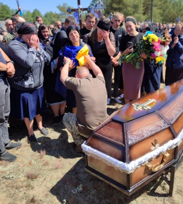«23-річний Герой лелекою прилетів на свій похорон»: спогади про молодого захисника з Волині